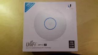 Ubiquiti Networks Unifi UAP-AC-LR Unboxing - Long Range Wireless AC 1317Mbps WiFi Access Point