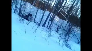 Улетел на снегоходе!))