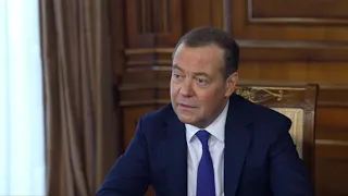 Medvedev: ‘Prisão de Putin seria o equivalente a declarar guerra à Rússia | AFP