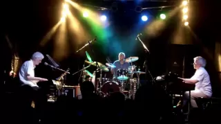 Van Der Graaf Generator - A Plague of Lighthouse Keepers live in Berlin