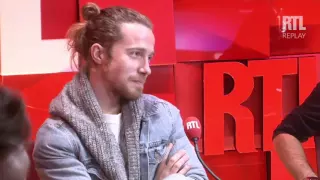 Un duo inattendu entre Oldelaf et Julien Doré dans A La Bonne Heure - RTL - RTL