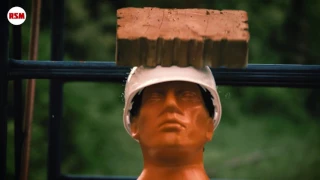 Каска против кирпича || Helmet against brick