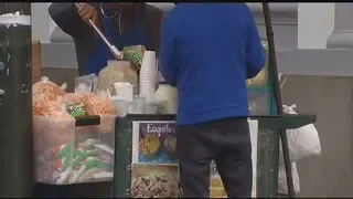 New law makes it easier for sidewalk vendors to operate in California