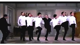 Louis de Funès "Ресторан мсьё Септима" - Официанты танцуют