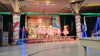 Teacher's Retro Christmas Dance Production