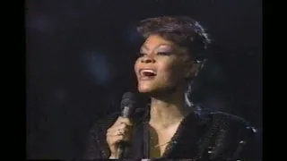 Dionne Warwick | SOLID GOLD | “That’s What Friends Are For” (1/11/1986)