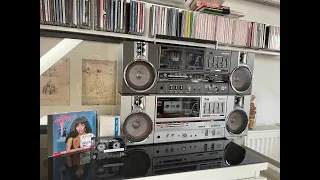 Panasonic National RX-C45 vs a Panasonic cassette EP 90. Playing Donna Summer.