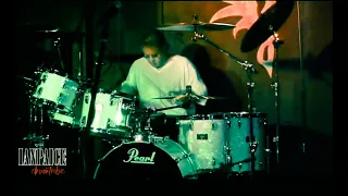 Ian Paice Drumtribe 'Tom's' Solo!