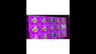 Cash Connection Lucky Lady’s Charm Kıbrıs Slot, İyi seyirler..