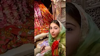 film Star Sara Ali Khan Ajmer Sharif Khwaja garib Nawaz ke Darbar Mein Aaye