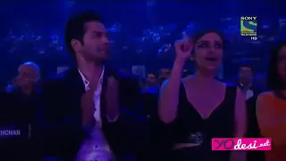 Tribute to SRK Ranveer Singh Performance Filmfare Awards 2016