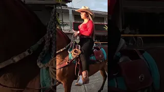 Espere en las próximas horas la cabalgata de Candelaria Valle