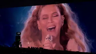 Jay-Z & Beyoncé perform Song Cry & Resentment at OTRII concert in Nashville on 8/23/18