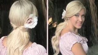 Cute easy everyday half up half down hairstyle with curls for medium long hair