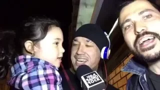 Radja Nainggolan e figlia cantano Roma Roma per Francesco Totti