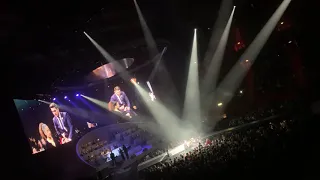 Michael Bublé - Singing with audience - Stockholm