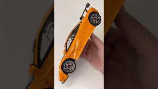 McLaren F1 LM Edition 1:18 Diecast Model Car