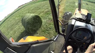 Baling Grass Hay with Relault Ceres 95x & Claas Rollant 44 / CabView