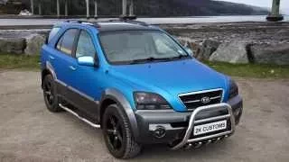 KIA Sorento full car wrap in matt blue aluminium at 2K Customs Inverness