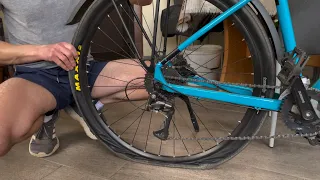 Deflating the tires on my Mountainbike