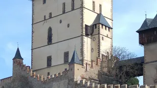 Hrad Karlštejn a Voskové Muzeum pod Hradem - Castle Karlštejn & A Wax Museum under the Castle