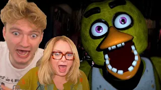 I Forced My Mum To Play Five Nights At Freddys...