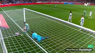 Un dia después un portero que se levanta(keylor)