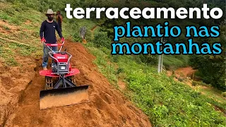 Terraceamento feito com o Tratorito Branco BTTG 7.5-800