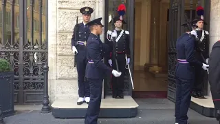 The Italian senate guard change