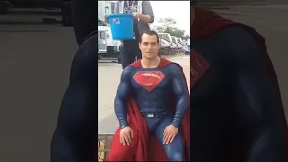 Henry Cavill Ice Bucket Challenge 😍