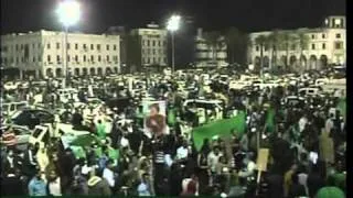 Kadhafi supporters occupy Tripoli square