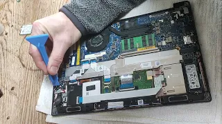 Dell Latitude 7290: how to replace the keyboard (in 19 steps!)