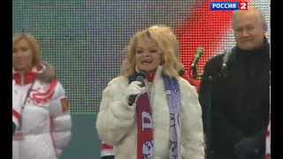 Larisa Dolina - Anthem of Canada, Anthem of Russia