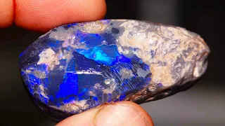 Cutting a large rough opal into a ripper $12,000 Gem