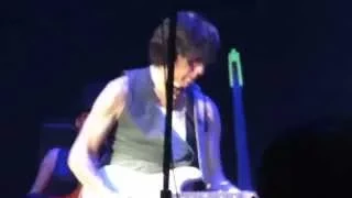 Jeff Beck - The Thrill Is Gone  May 17 2015  Nashville Ryman