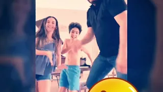 😱😱😱 Enzo, Duda e Bruno dançando em família 😂😂😂 até o pai foi para a folia 😂🤣