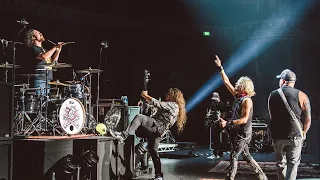 Black Stone Cherry - Me & Mary Jane (Live From The Royal Albert Hall... Y'All!)