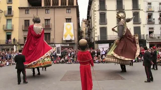 Ball dels Gegants d’Olot i ball de la tradicional Sardana de Corpus 2018