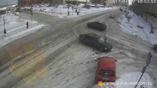 Серьёзная авария г. Дзержинский, ул. Лесная, д. 2, 17.01.2017