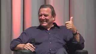 Gerhard Schröder bei Wahlkampfauftritt: „Über mein Leben bestimmt nicht die deutsche Presse“