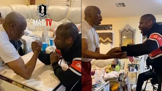 Floyd Mayweather Arm Wrestles His Dad Floyd Senior! 💪🏾