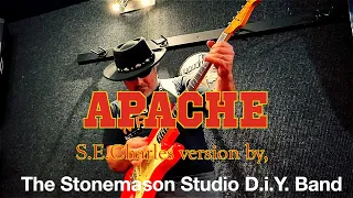 Apache Stonemason Studio D.i.Y. Band version.