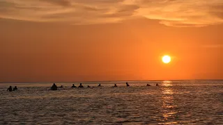 Golden Hours Surfing Uluwatu - pov surf 2022