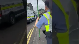 Garda  save young girl from  Ax attack today in Ireland.  Well done Garda