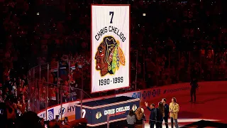 Chris Chelios' #7 goes into the rafters in Chicago!