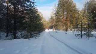 На зимней рыбалке и мотобуксировщик Бурлак