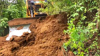 CAT D6R XL Bulldozer Operator's Extraordinary Work in Building Roads on Plantations