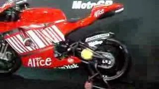 Ducati 1098 and desmosedici