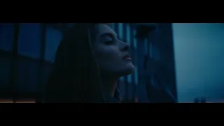 Patrisha - Pilsēta no lauskām (Official Music Video)