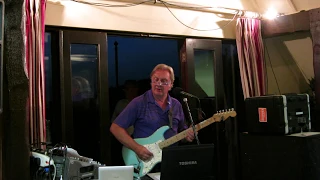 Davey Graham (Guitarist with The Tornados) sings Dance With My Father